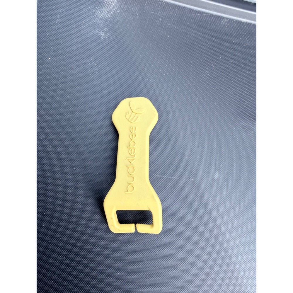 Bucklebee Car Seat Buckle Release Tool Yellow Unbuckle Aid Carseat Safety Assist